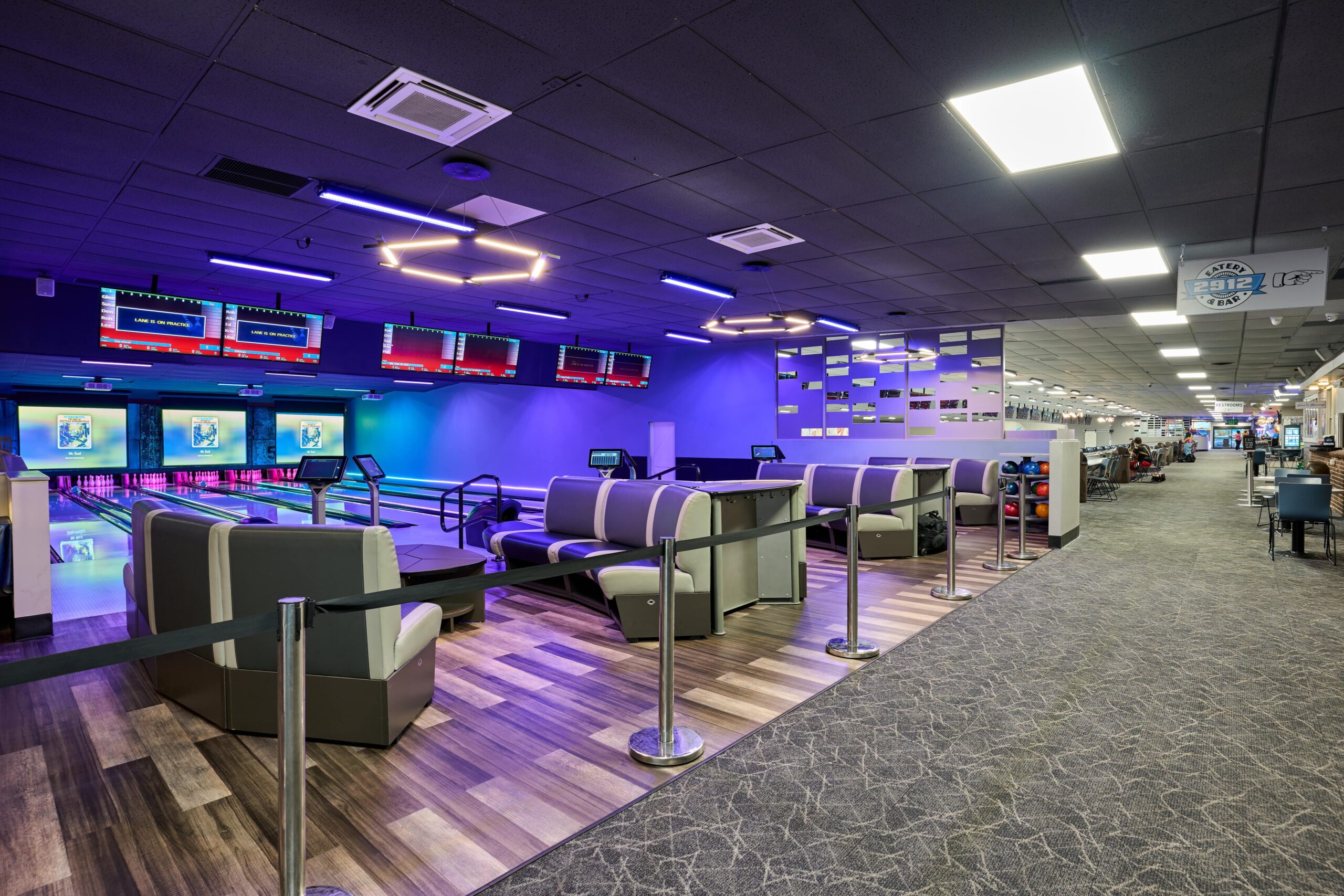 Party Packages That Score: Choosing the Right Bowling Package for Your Celebration